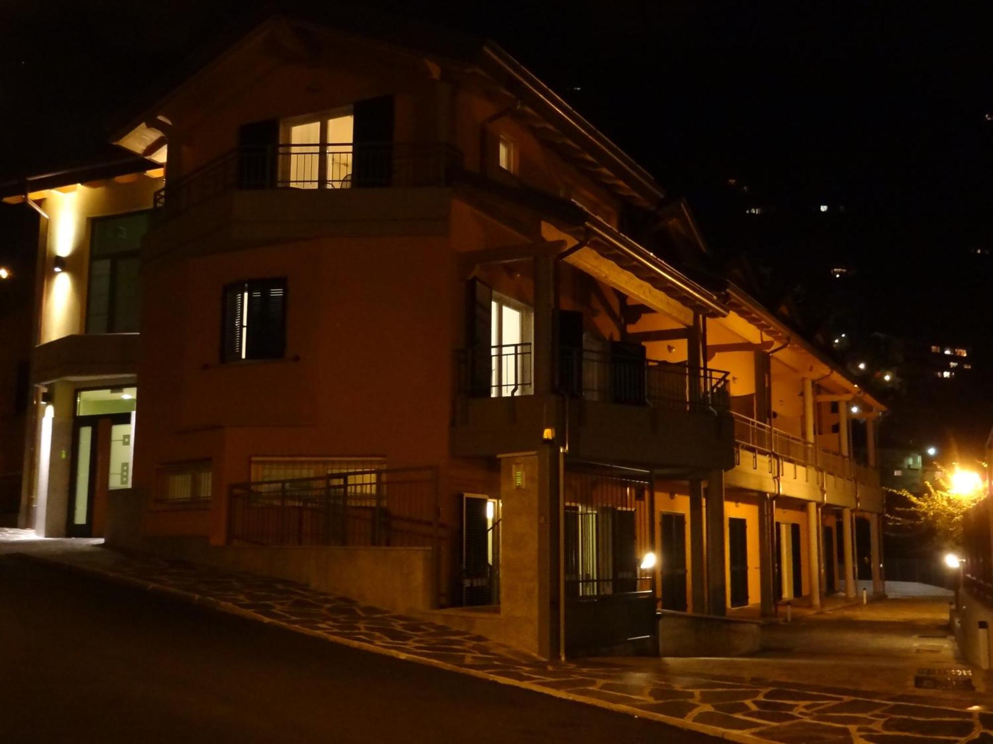 Helianthus Residence Cannero Riviera Exterior photo