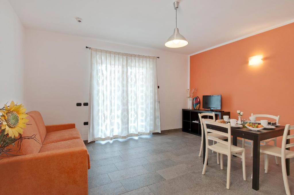 Helianthus Residence Cannero Riviera Room photo